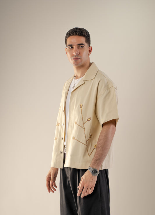 Contrast embroidery boxi shirt