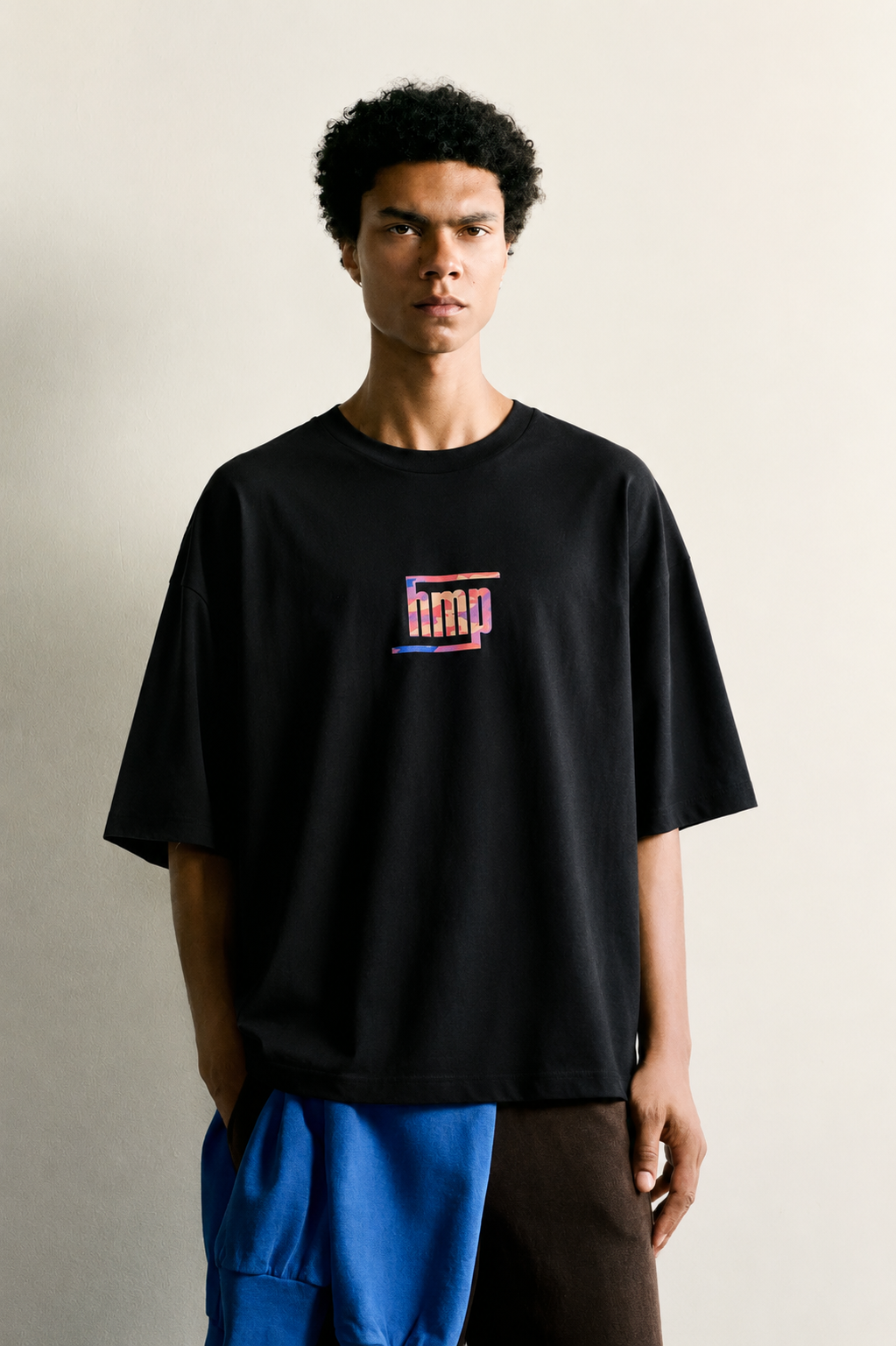 Black Round Boxy Tee
